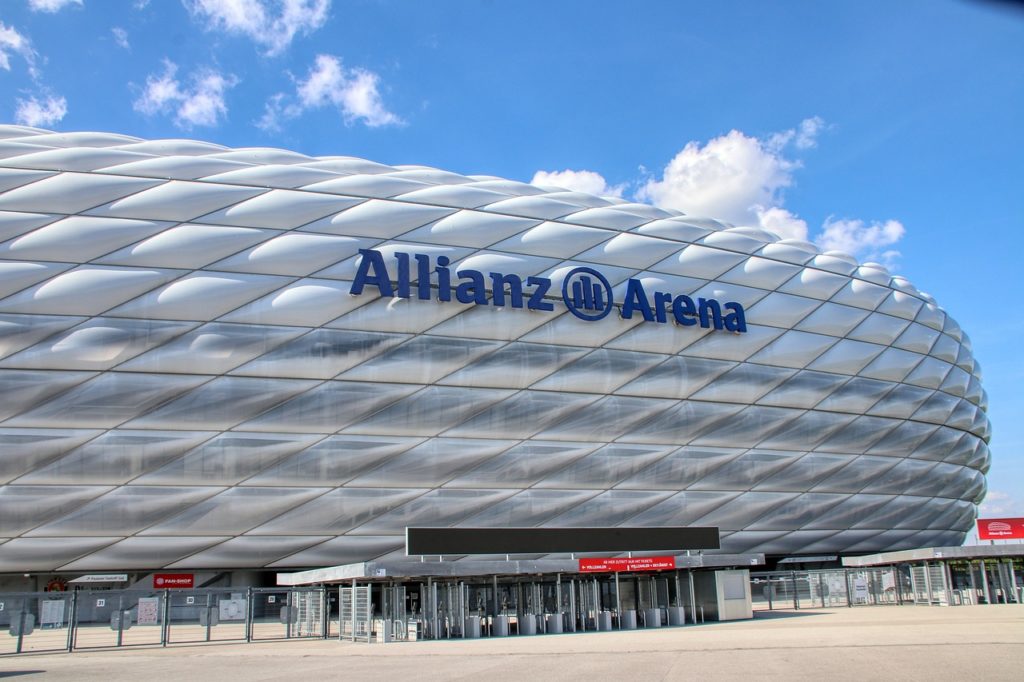 Mere-Exposure-Effekt durch Sponsoring, Beispiel: Allianz Arena